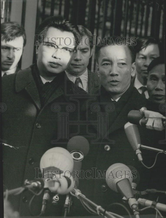 1969 Press Photo Vietnam Conference's First Session - Historic Images