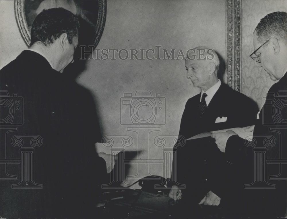 1963 Press Photo Giuseppe Saragat ,Hon. Segni. - Historic Images