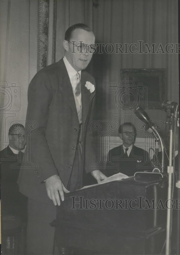 1957 Press Photo Prince Bernhardt of Netherlands - Historic Images