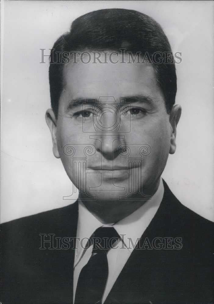 1969 Press Photo Gabriel Kaspareit, state Secretary of Industry & Science - Historic Images