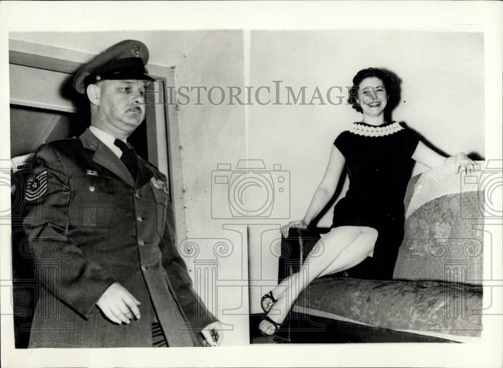 1958 Press Photo US Sgt Marymont and wife before he murdered her - Historic Images