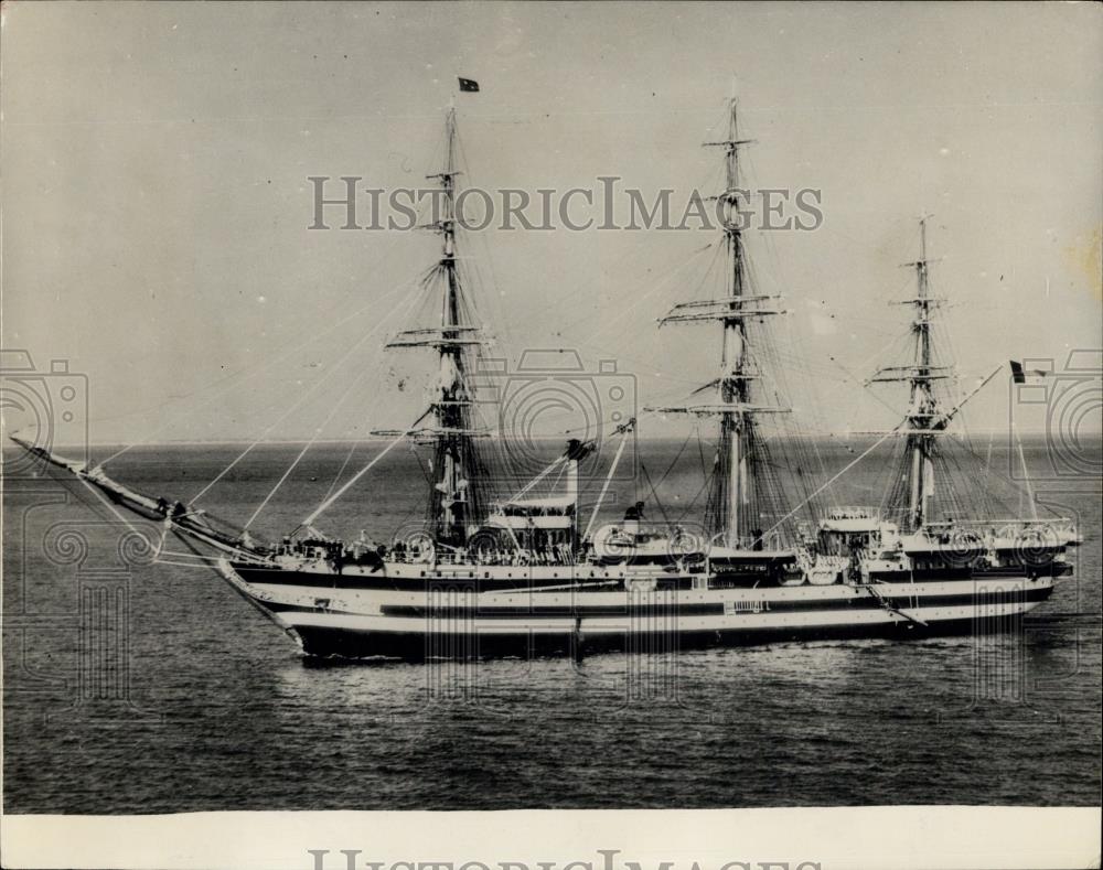 Press Photo The Italian Training Ship Amirigo Vespucci, - Historic Images