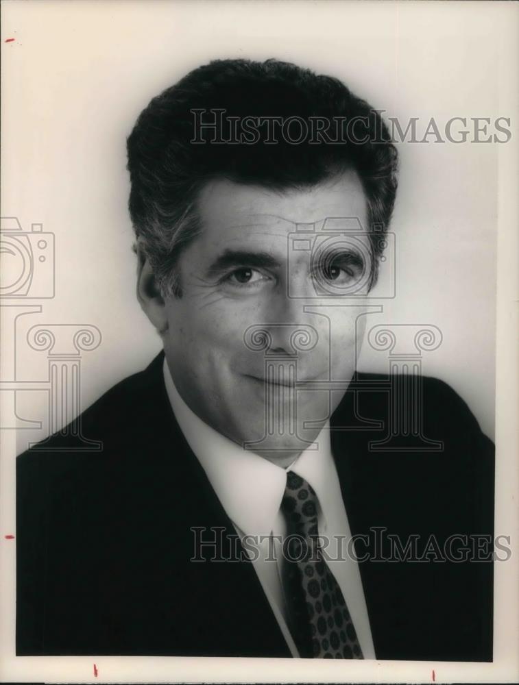 1990 Press Photo Elliott Gould in Stolen: One Husband - cvp23346 - Historic Images