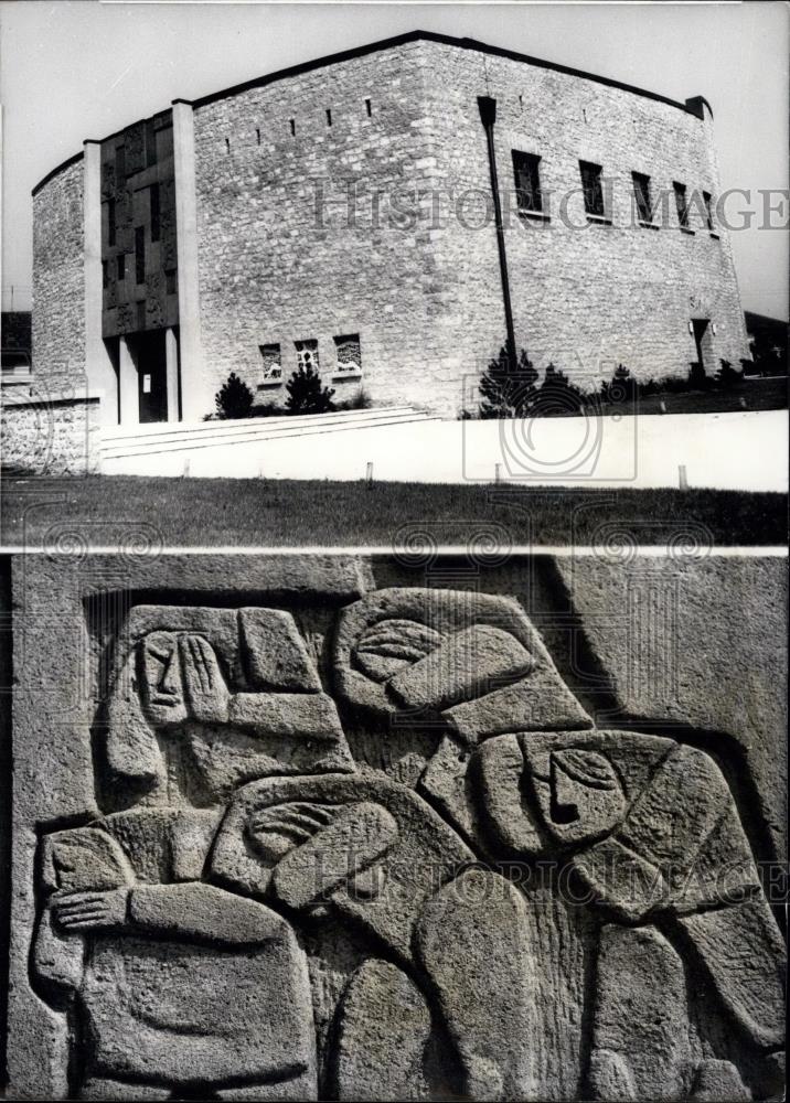 1965 Press Photo Judgement Day Reliefs Lichteneiche Church By Alfred Heller - Historic Images