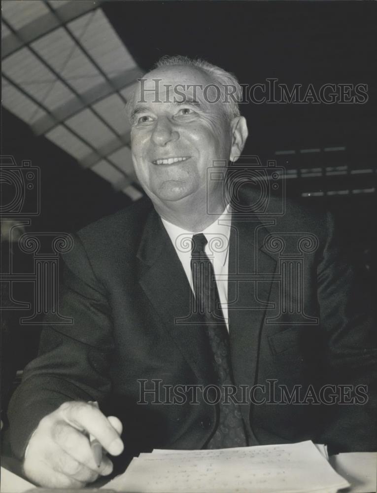 1969 Press Photo Mr. Gaston Deferre Socialist Candidate for Presidency - Historic Images