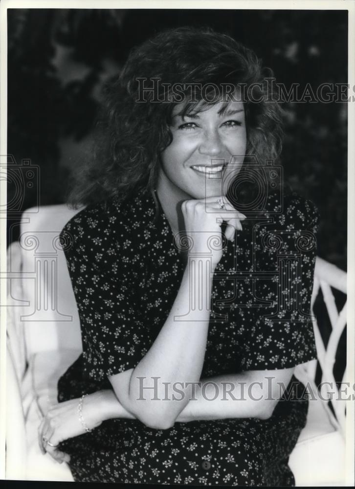 1991 Press Photo Stephanie Hodge In TV Show Nurse - cvp27136 - Historic Images