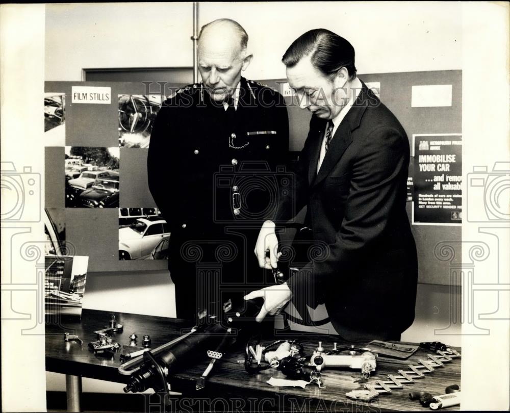 1971 Press Photo Policeman Sir John Waldron P. Marshall, Scotland Yard, London - Historic Images