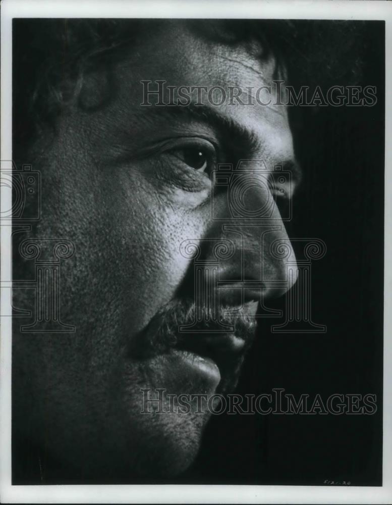 1973 Press Photo Dustin Hoffman in Who is Harry Kellerman - cvp23953 - Historic Images