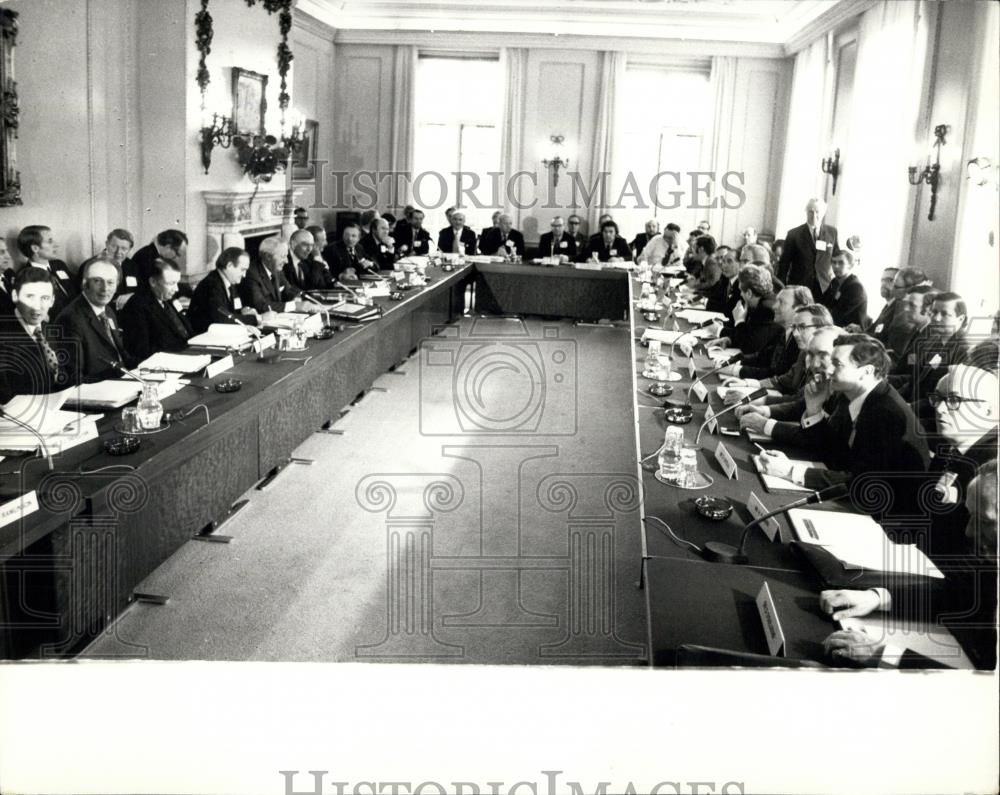 1973 Press Photo Irish Unity talks at Sunningdale.: - Historic Images