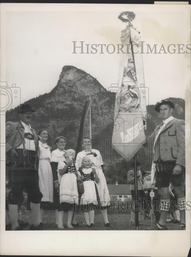 Press Photo German Passion Play Village scene - Historic Images