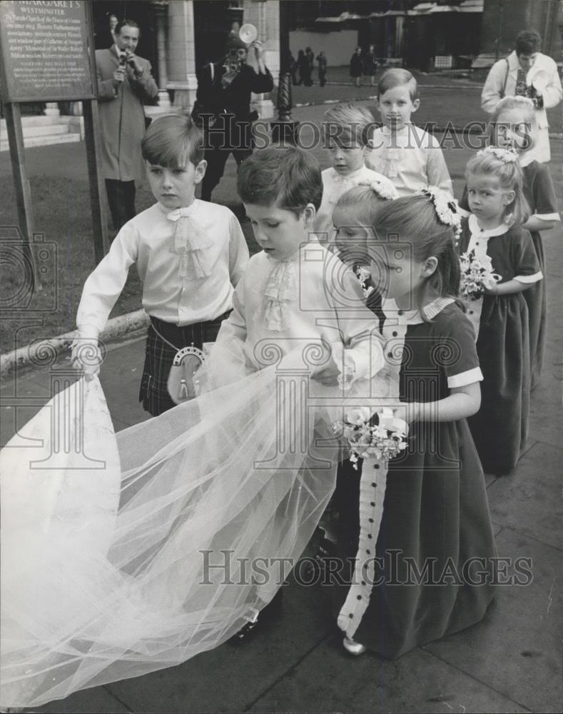 1970 Press Photo Princess Margaret&#39;s Children Attendants At Wedding Of Cousin - Historic Images