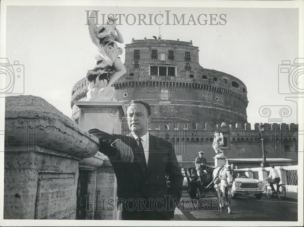 1962 Press Photo French actor,Raymond Pellegrin - Historic Images