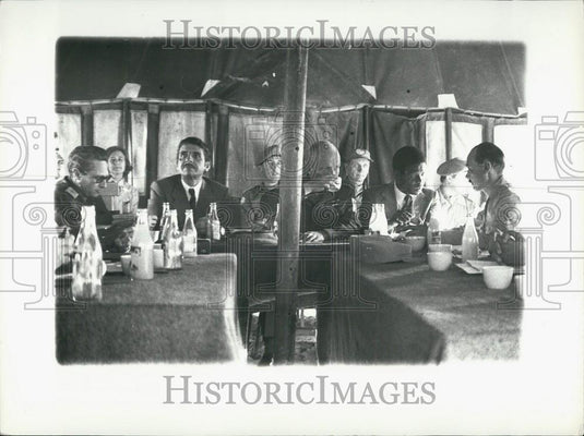 1973 Press Photo The Israeli Delegation, Egyptian General Gamazi - Historic Images