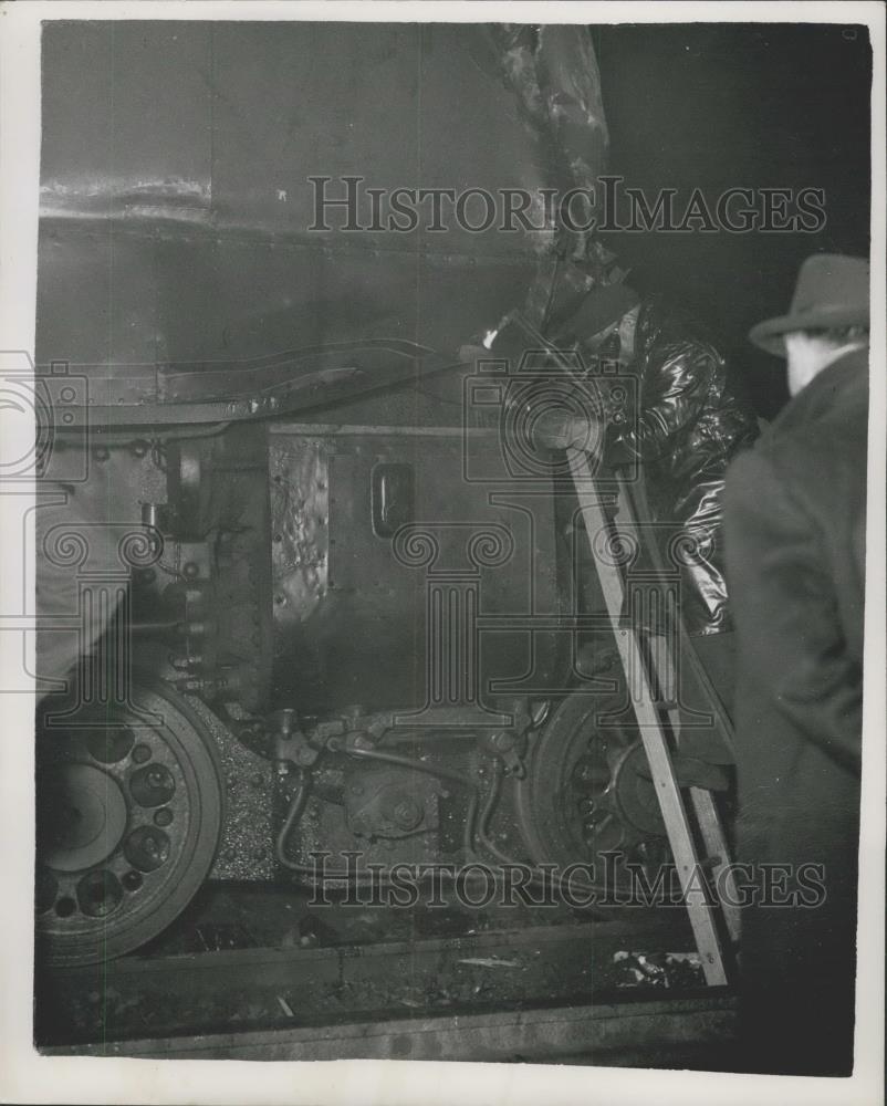 1957 Press Photo Wreckage from train crash - Historic Images