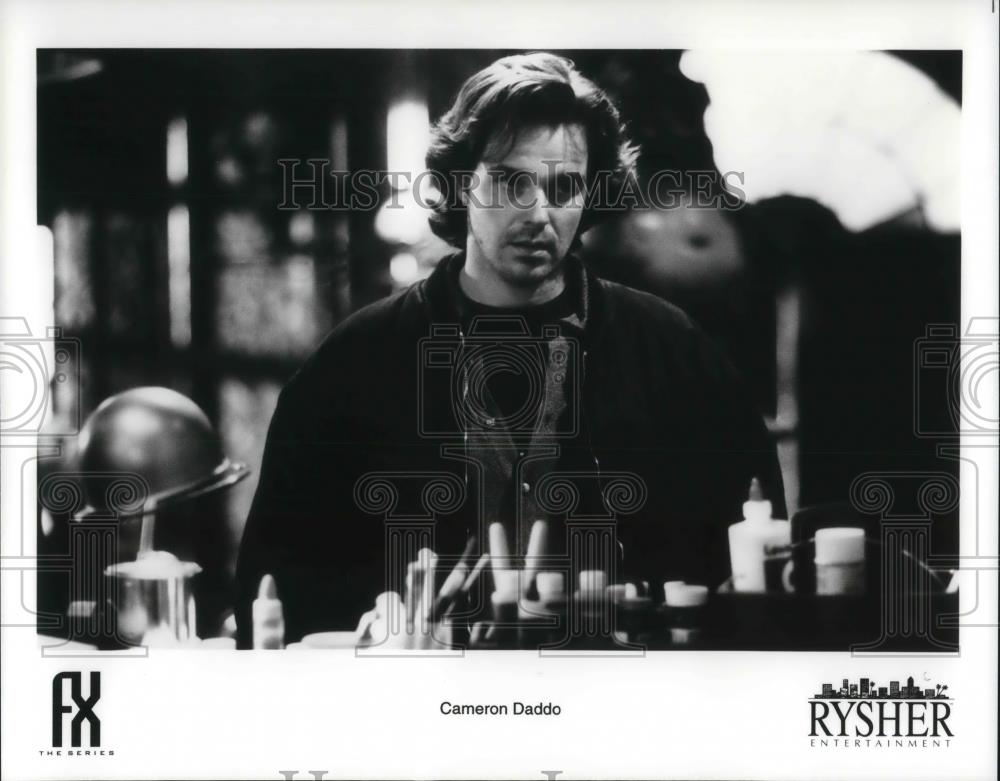 1996 Press Photo Cameron Daddo in FX The Series - cvp22568 - Historic Images