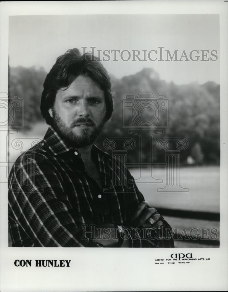 1981 Press Photo Singer Con Hunley - cvp27016 - Historic Images