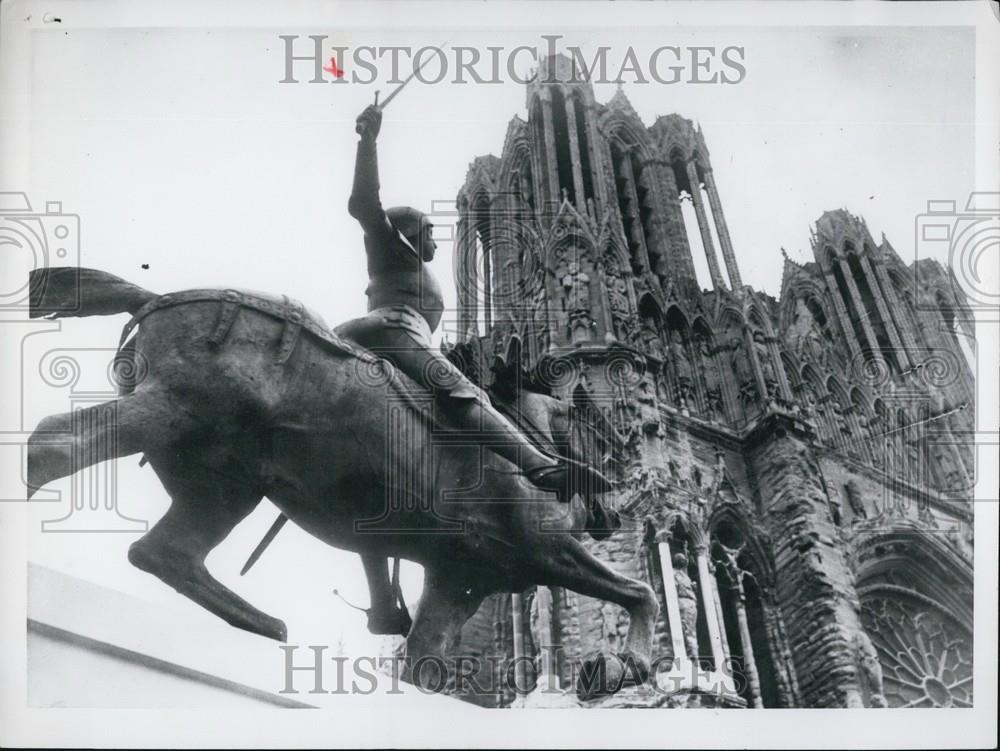 Press Photo Joan of Arc Statue - Historic Images