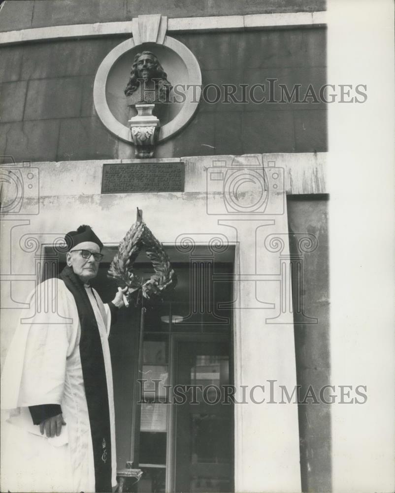 1969 Press Photo 320th anniversary of the execution of King Charles 1st - Historic Images