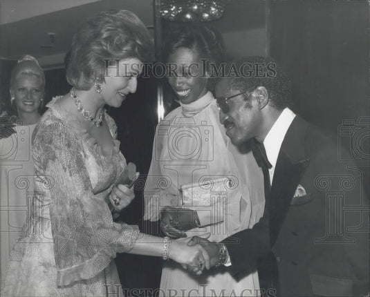 1974 Press Photo Sammy Davis Junior & wife & Princess Alexandra - Historic Images