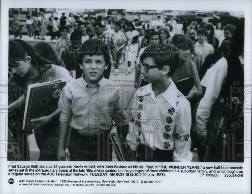 1988 Press Photo Fred Savage and Josh Saviano in Wonder Years - cvp20050 - Historic Images