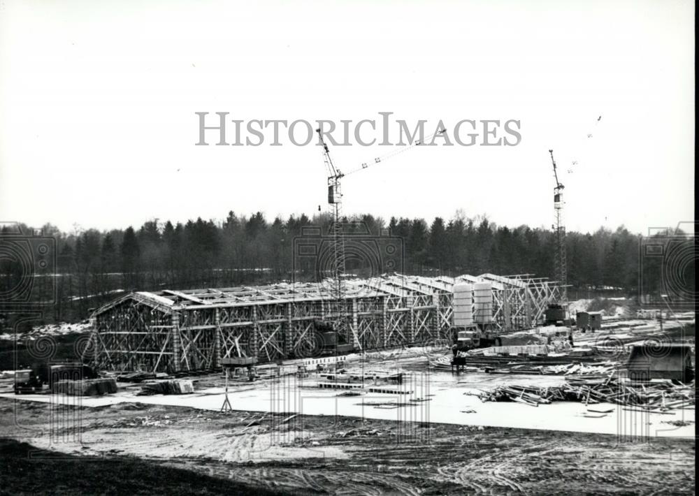 Press Photo tank Barracks Being Built By Federal Soldiers - Historic Images