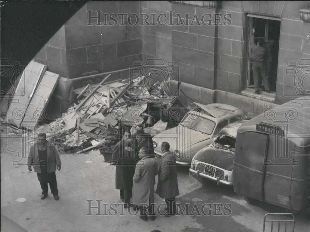 1962 Press Photo Damage in Quai D&#39;Orsay, France from a bomb explosion - Historic Images