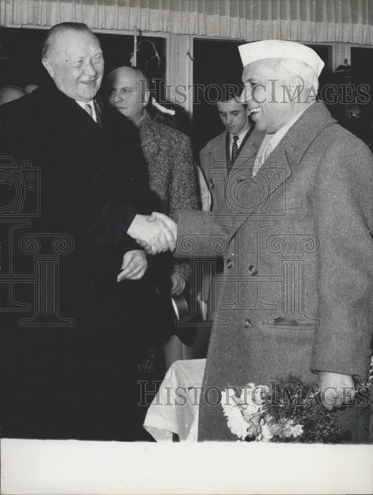 1956 Press Photo Indian president Pandit Nehru &Dr. Konrad Adenauer. - Historic Images