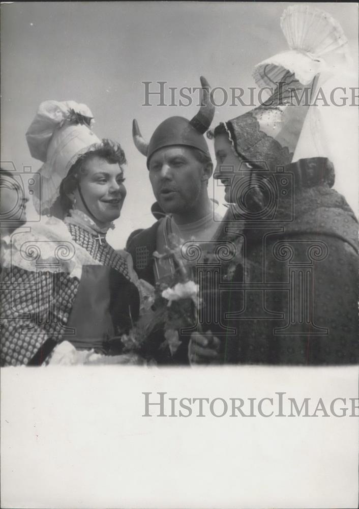 1954 Press Photo Girl From Normandy In National Dress and Vikings in costume - Historic Images