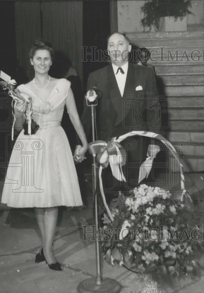 Press Photo Circus Director Jerome Medrano, Violette - Historic Images