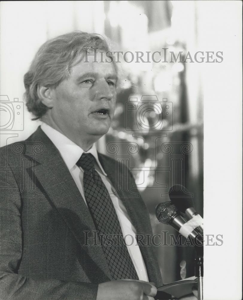 1957 Press Photo Mr Edmund Dell Minister For Trade - Historic Images