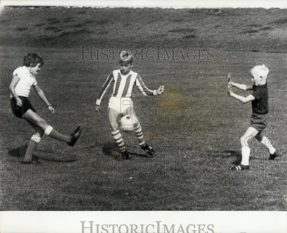 Press Photo Ulla Moerk Christensen,she is only girl on boys soccer team - Historic Images