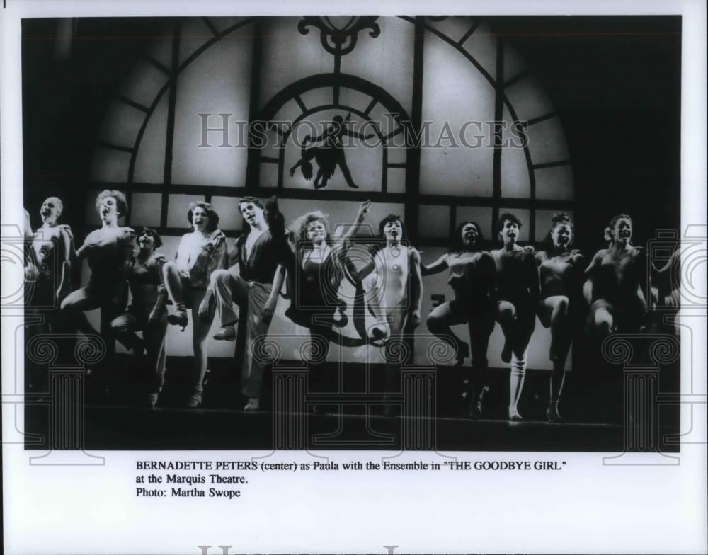 1993 Press Photo Bernadette Peters in THE GOODBYE GIRL - cvp23864 - Historic Images