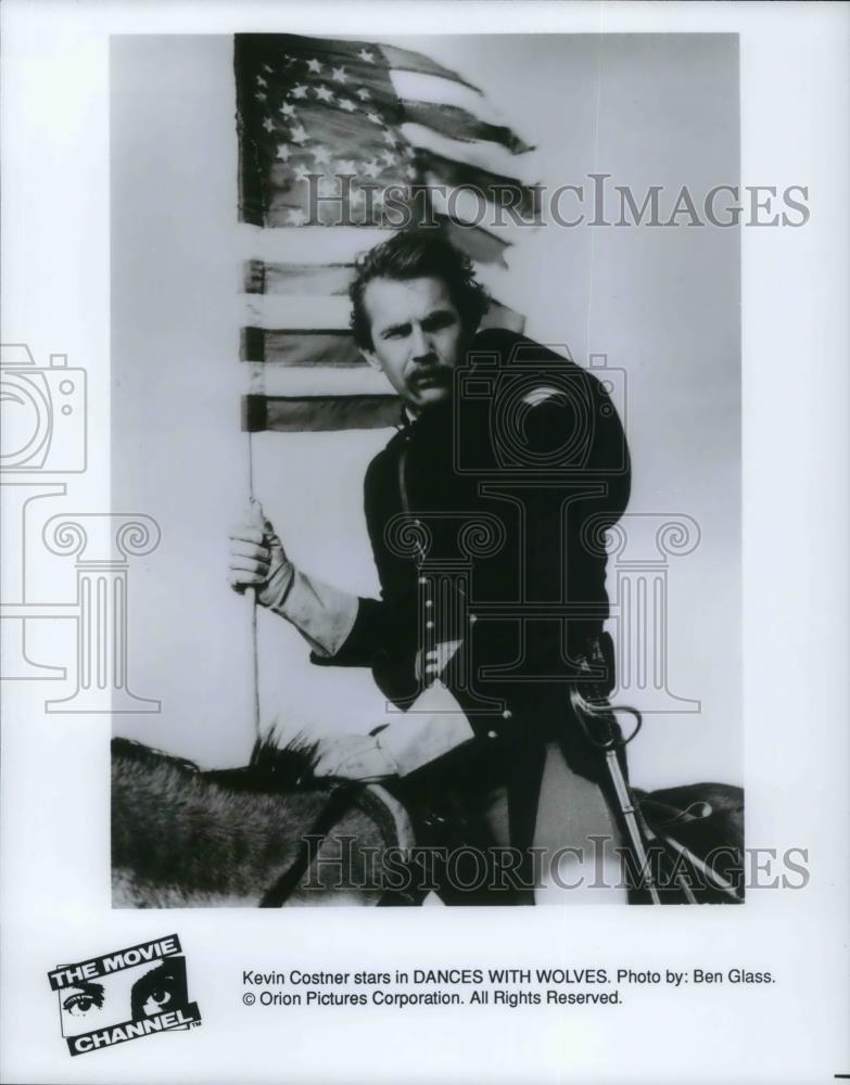 1990 Press Photo Kevin Costner in Dances with Wolves - cvp23572 - Historic Images