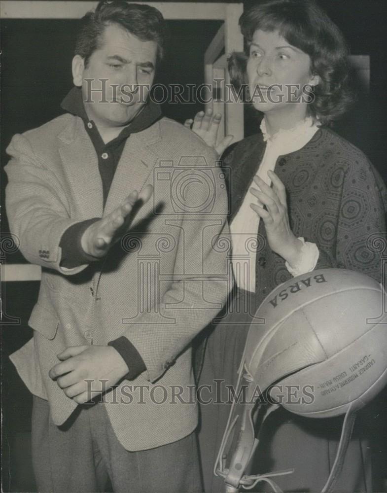 Press Photo; Daniel Gelin & Betsy Blair Photographed at Tchin-Tchin Rehearsal - Historic Images