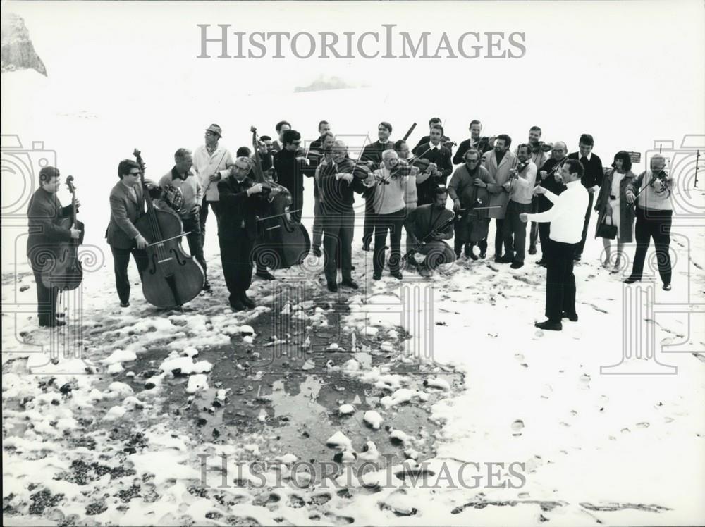 1969 Press Photo Symphony on the Glacier, Radio Monte Ceneri, Les Diablerets - Historic Images