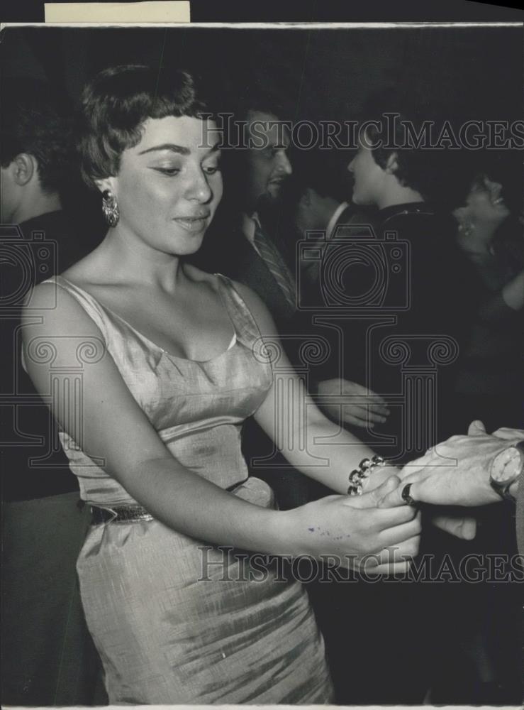 Press Photo The &quot;Marriage Making&quot; Club Called &quot;Tahiti&quot; dance for singles - Historic Images