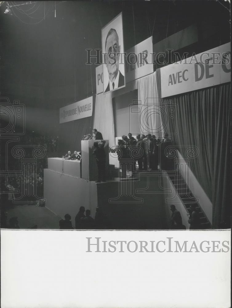 1965 Press Photo Campaigning For DeGaulle's Second Term - Historic Images