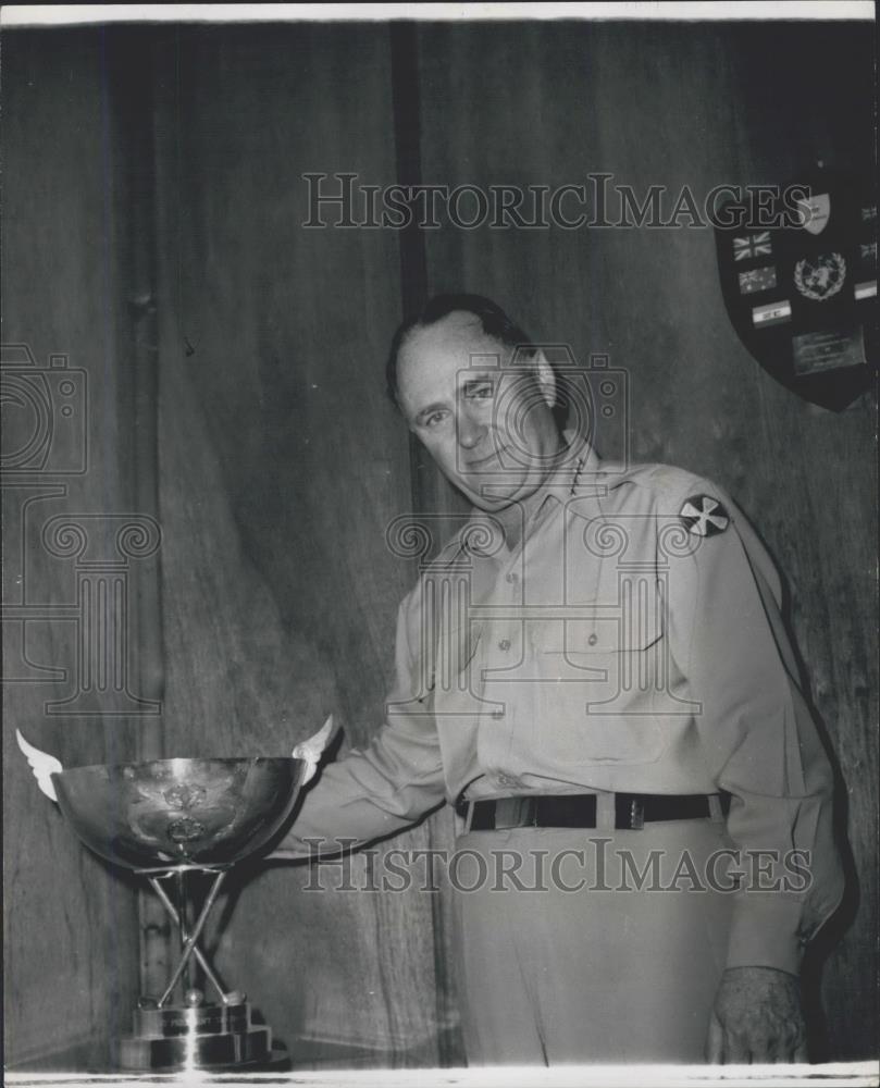 Press Photo Chief of U.N. Forces In Seoul: General George Henry Decker - Historic Images