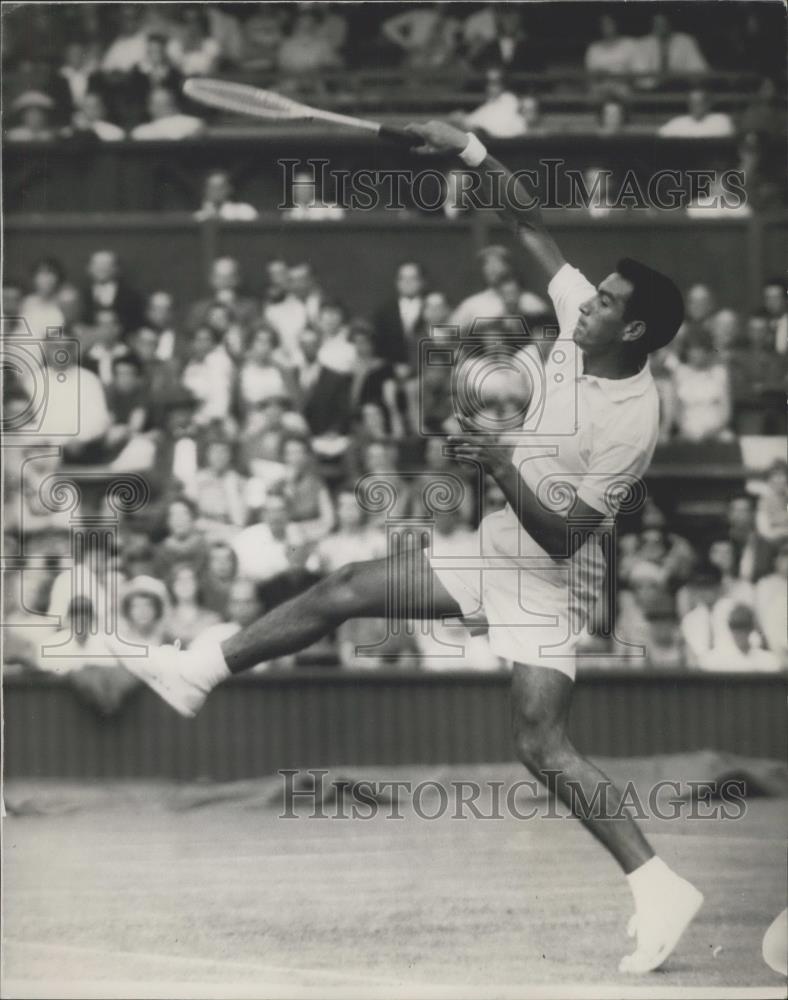 1959 Press Photo A Olmedo, Wimbledon - Historic Images