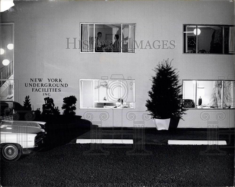 Press Photo Adminstration Building - Under Soild Stone - Historic Images