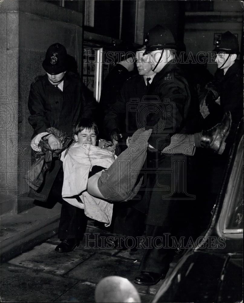 1961 Press Photo Police Fight Battles with Demonstrators - Historic Images