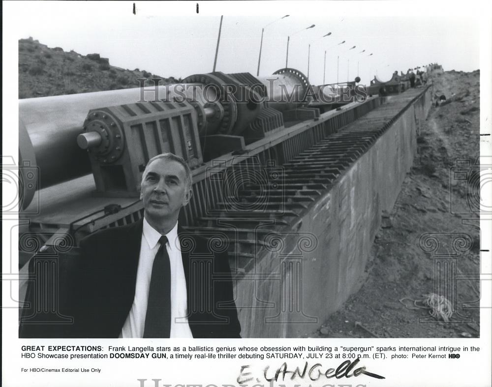 1994 Press Photo Frank Langella in The Deadly Trap - cvp26042 - Historic Images