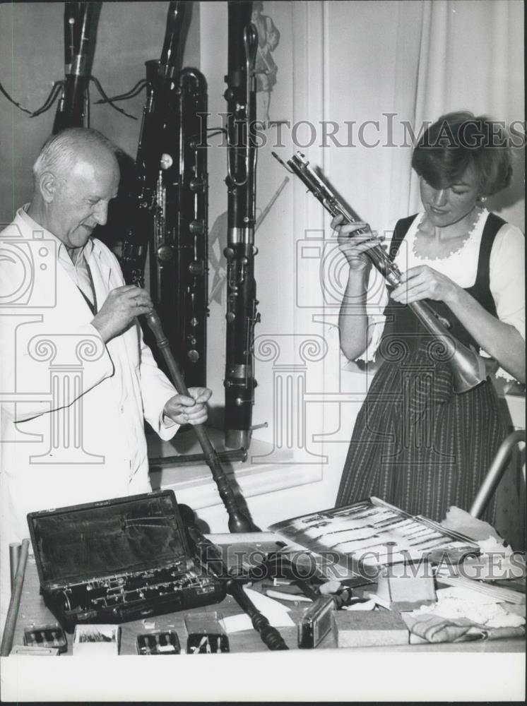 1974 Press Photo Instruments atDeutsches Museum In Munich - Historic Images