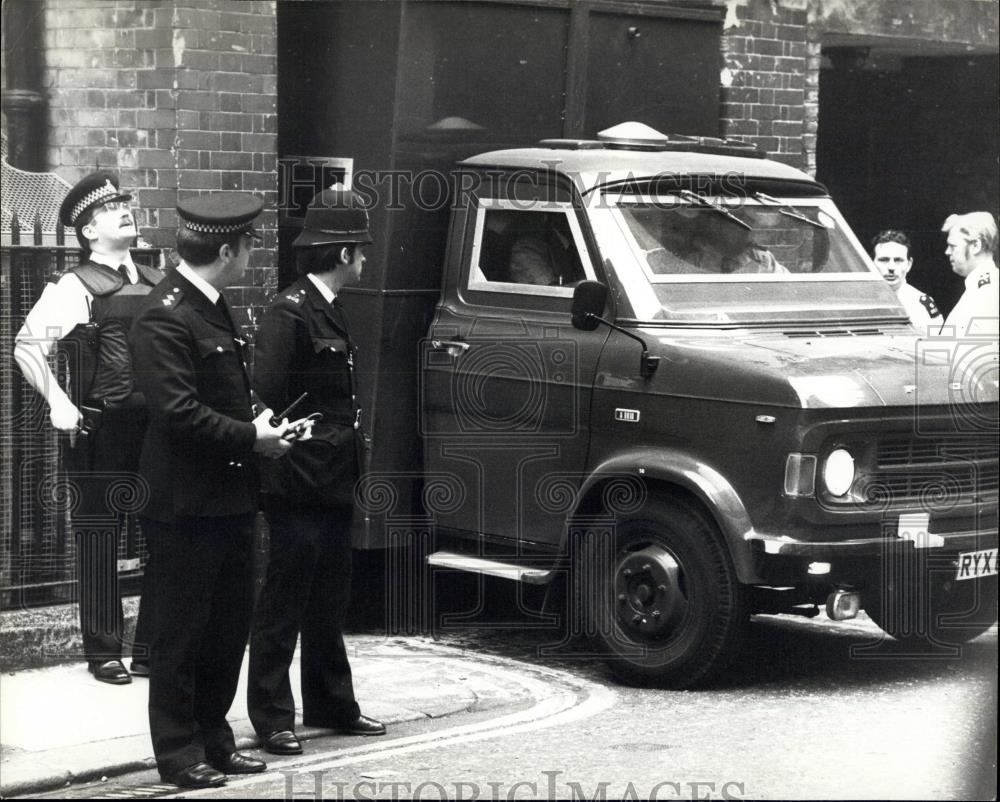 1978 Press Photo Arab Terrorist Appears At Marlborough Court on Murder Charge - Historic Images