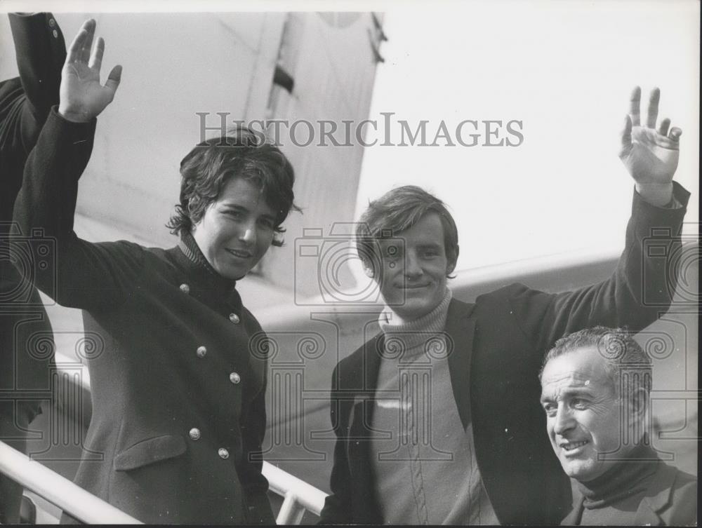 1968 Press Photo Marielle Goitschel and Jean-Claude Killy Leaving for New York - Historic Images