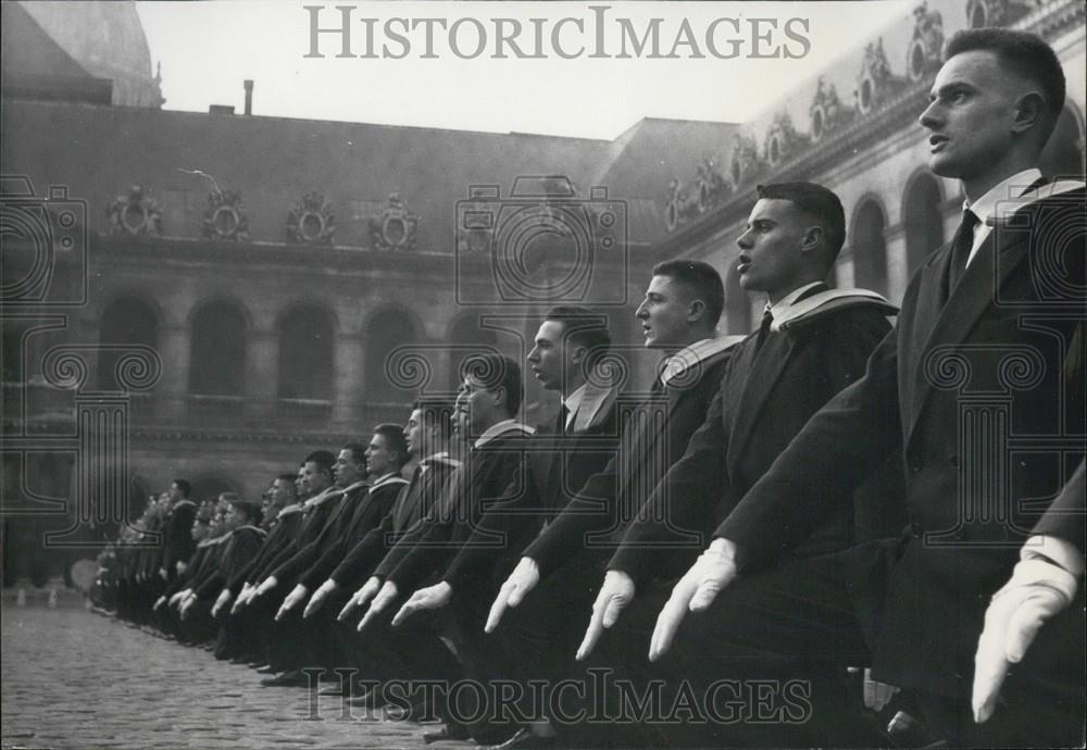 1957 Press Photo Promotion of Saint Cyrcade held in Court Yard of the Invalides - Historic Images