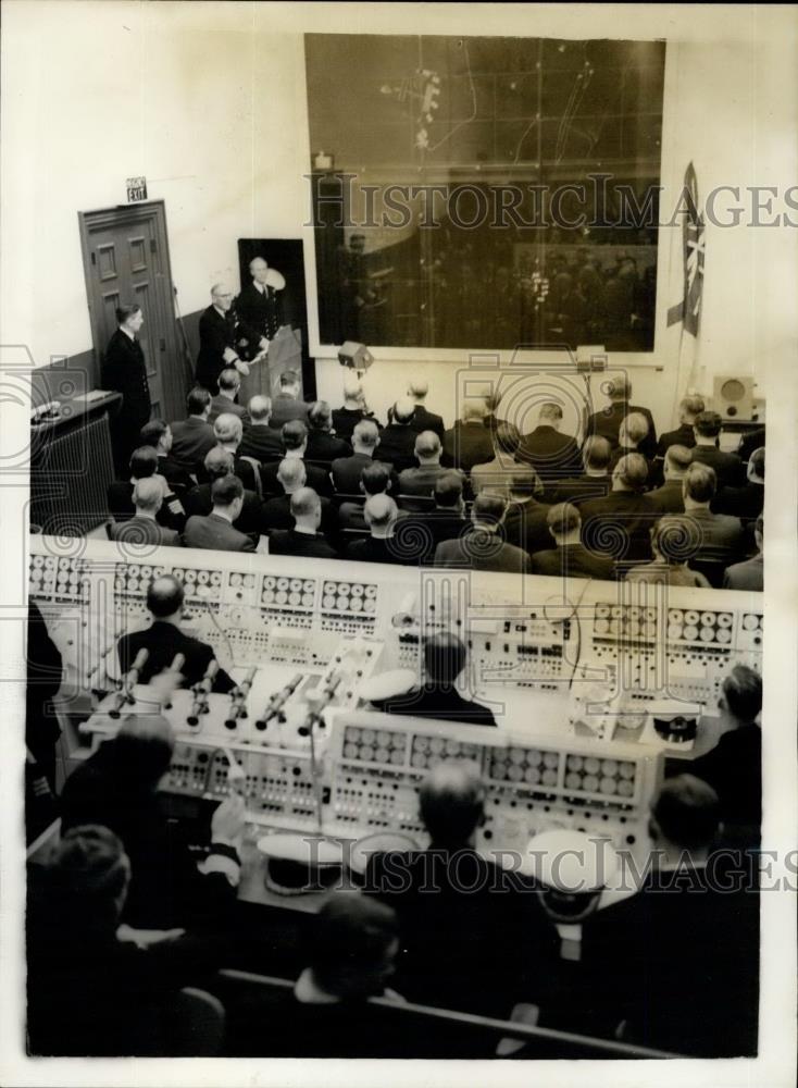 1957 Press Photo Unique Tactical Teacher at Woolwich - Historic Images