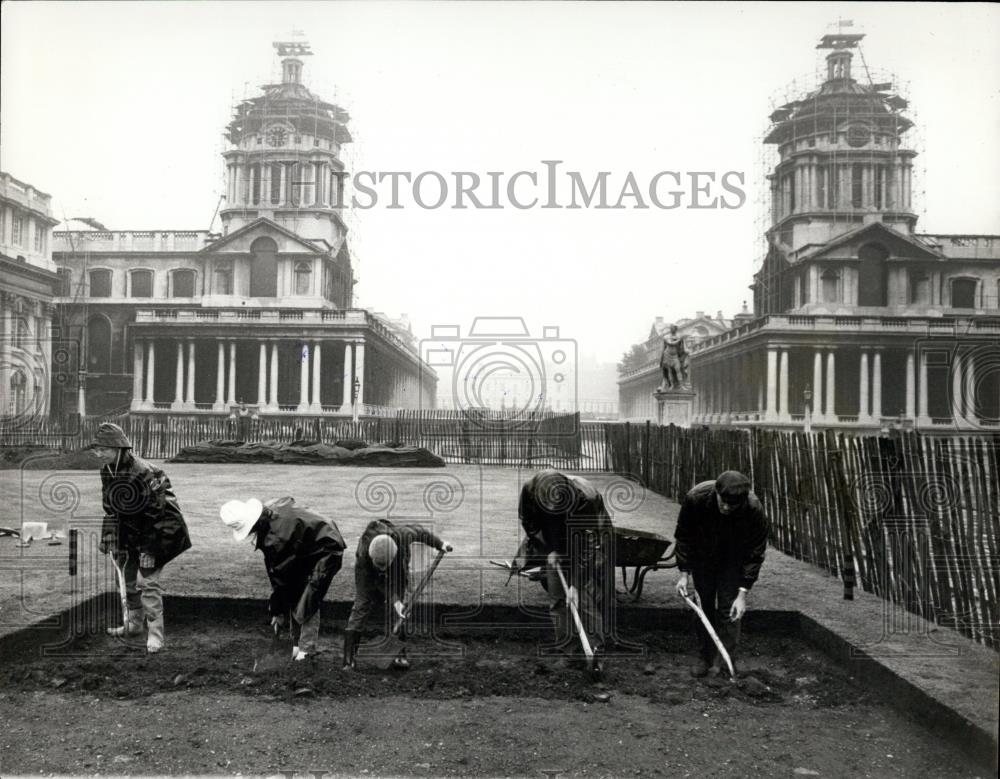 1970 Press Photo Archaeological Dig at Greenwich - Historic Images