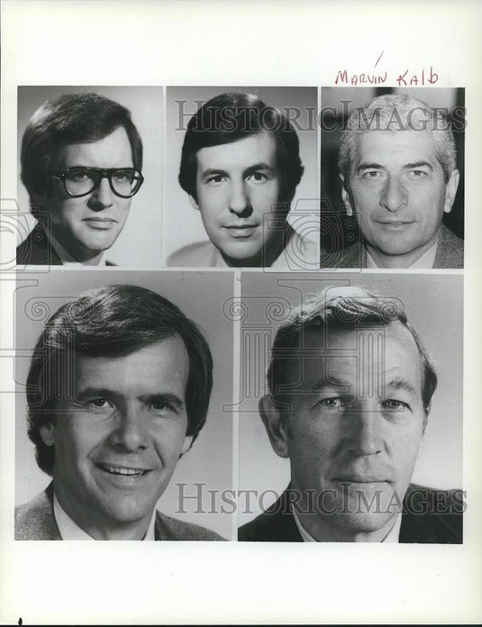 1982 Press Photo Tom Brokaw & Roger Mudd in NBC White Paper Reagan at Midterm - Historic Images