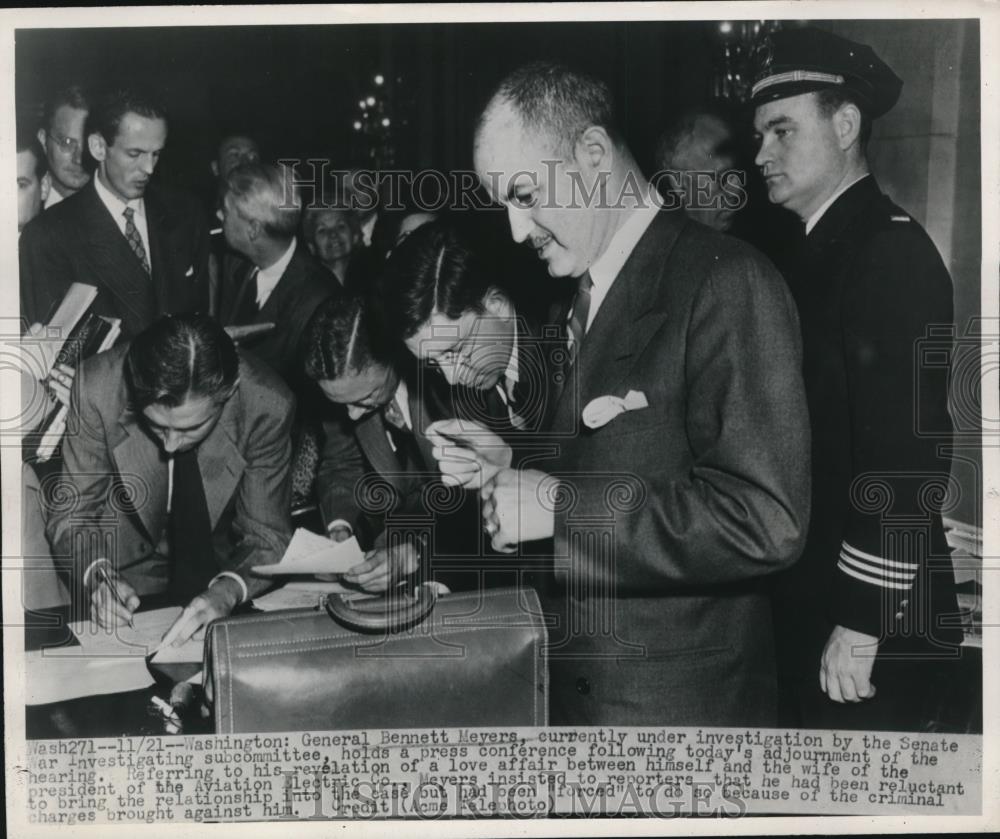 1947 Press Photo General Bennett Meyers under investigation by the senate - Historic Images